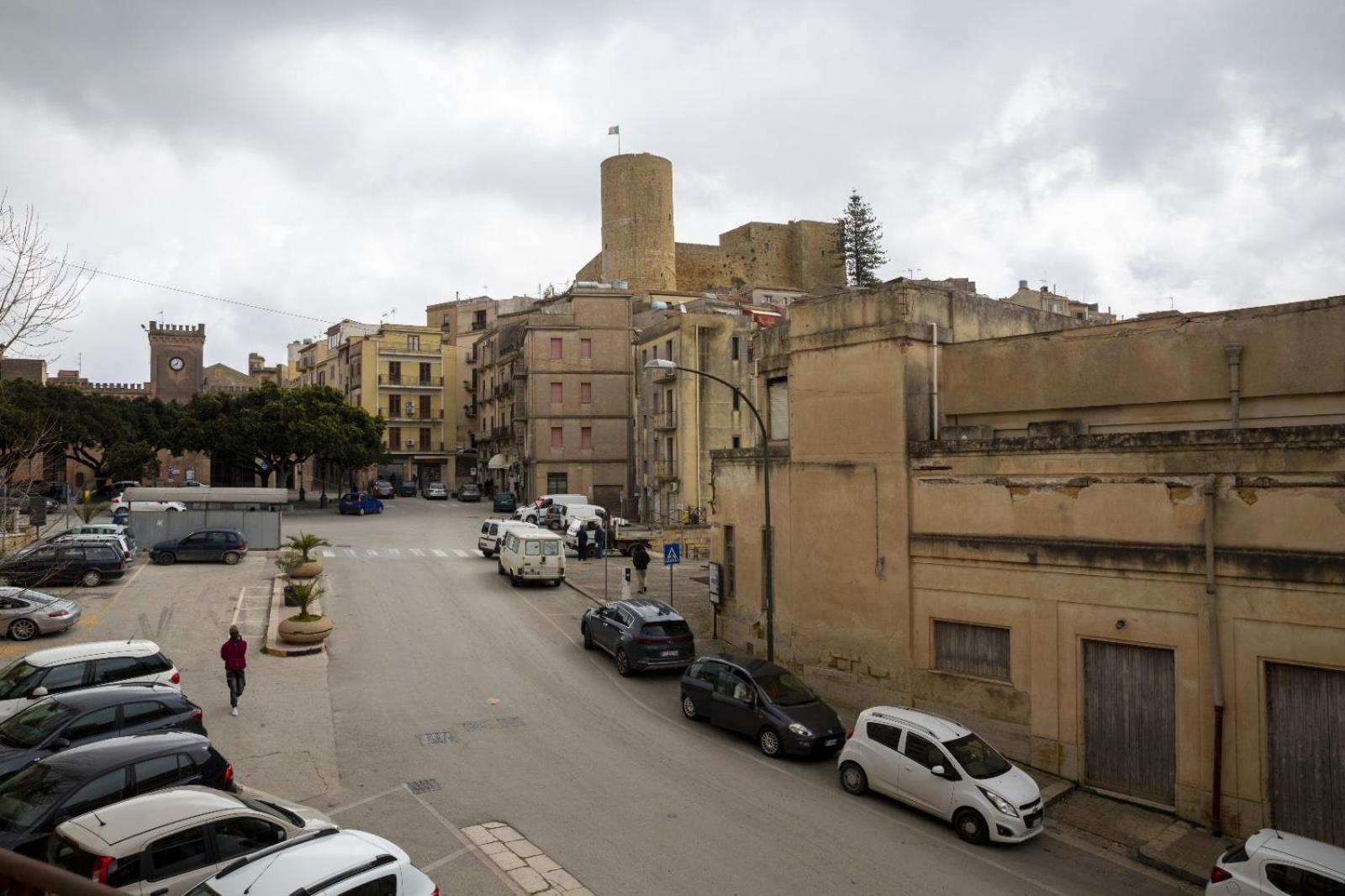 Holiday Home Castle Salemi - Casa Vacanze Εξωτερικό φωτογραφία